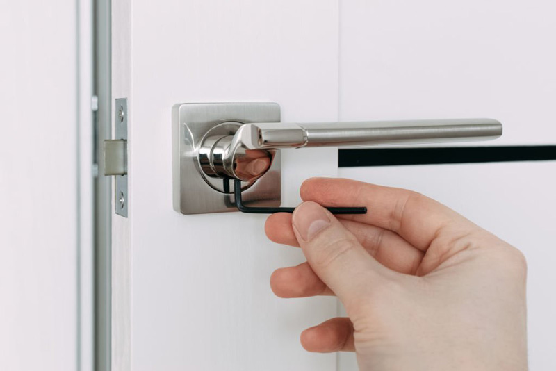 commerical-locksmith-4