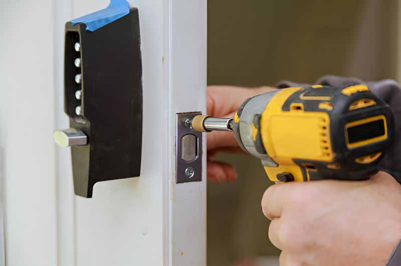 residential-locksmith-bottom 3